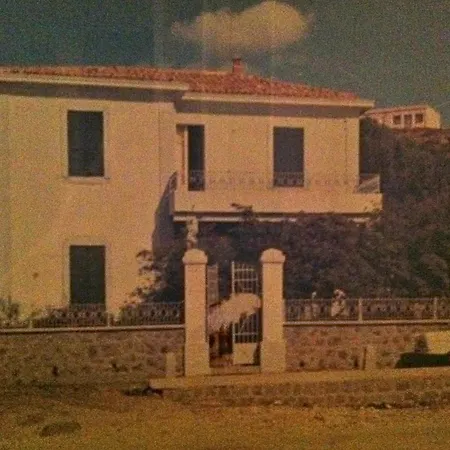 Liberty Seaview Apartman Cala Gonone