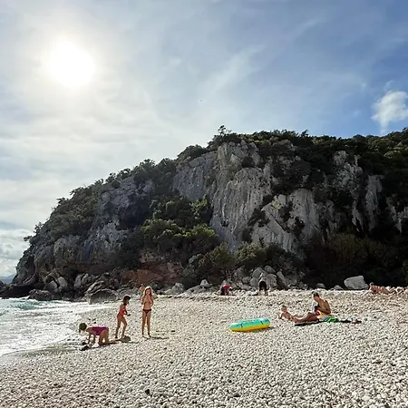 Liberty Seaview Apartman Cala Gonone